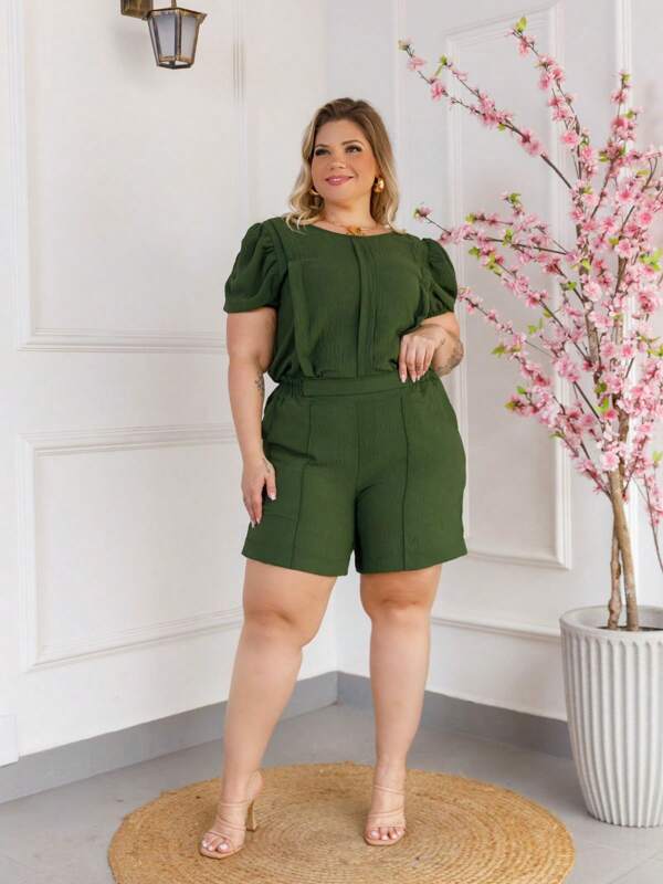 Conjunto Feminino Plus Size Blusa e Short Moderno e Confortavel