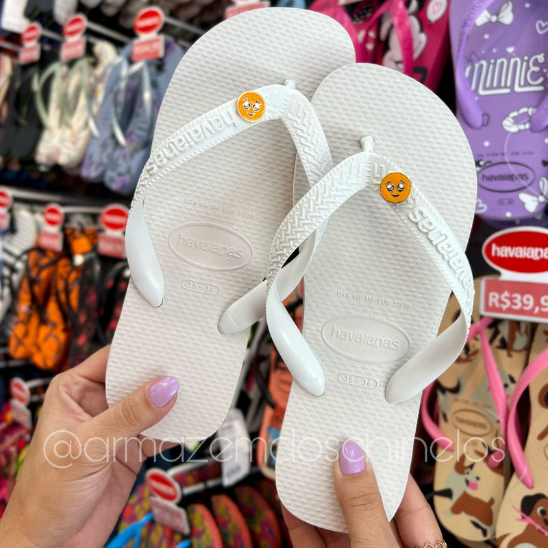 Havaianas Top (Branco)  + Pingente Emoji