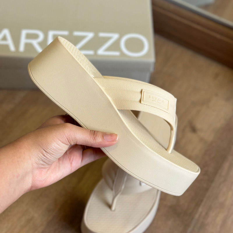 Sandália Arezzo Salto Flatform Lulu Z190370003