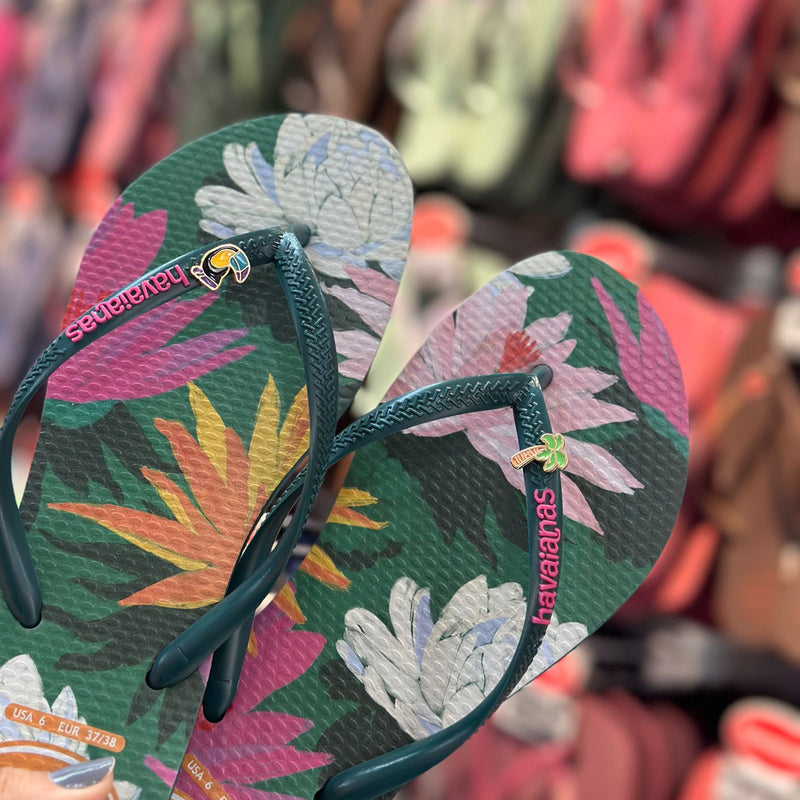 Havaianas Slim Summer Bliss + Pin Tucano e Coqueiro