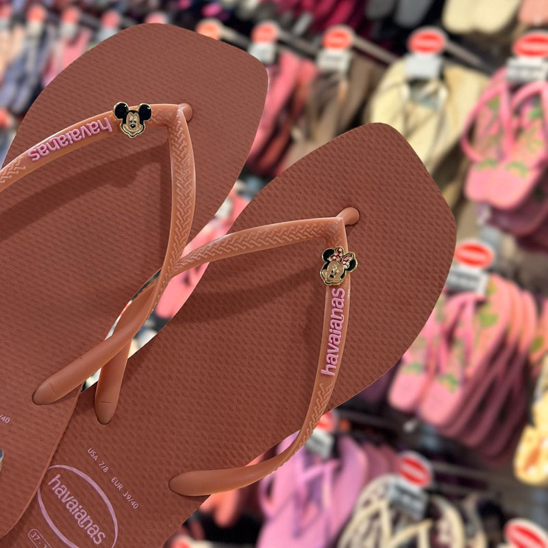 Havaianas Slim Square Logo Pop Up + Pin Minnie e Mickey