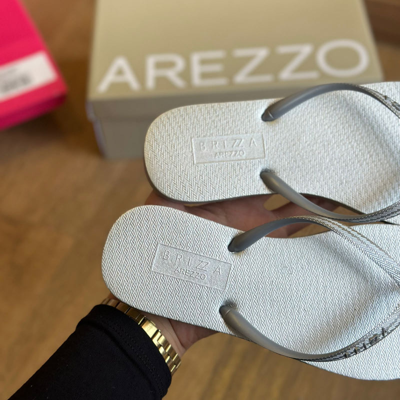 Chinelo de Dedo Arezzo Essential Brizza Z190260006