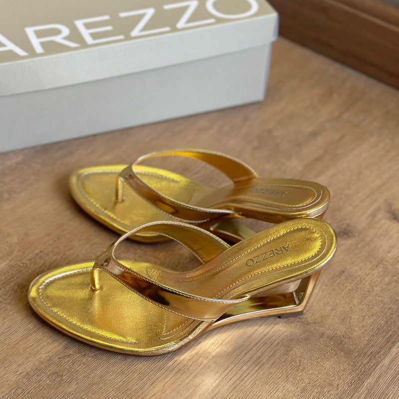 Sandália Arezzo Salto Geométrico Flip Flop A135190001