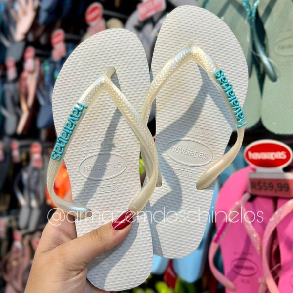 Havaianas Sllim (Branco) + Placa Logo